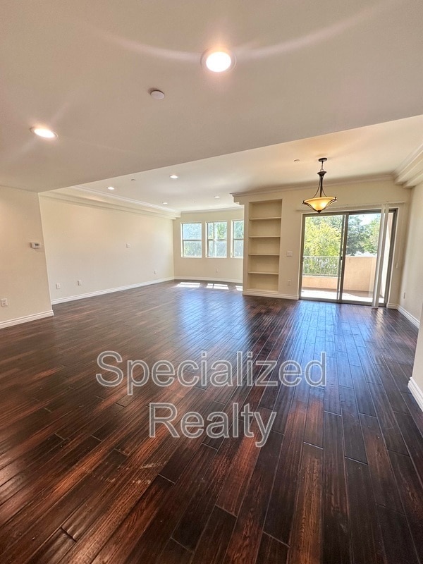 Foto del edificio - 10921 Whipple St