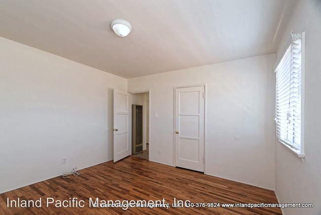 Foto del edificio - 2510 Gates Ave