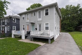 Building Photo - 3762 Vine St