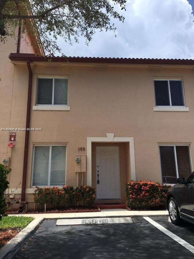165 Riviera Cir Unit 589, Weston, FL 33326 Condo for Rent in Weston