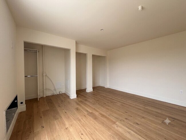 Foto del edificio - Hometown Grove Apartments