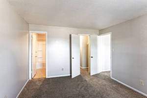 Bedroom - Kensington Park Apartments