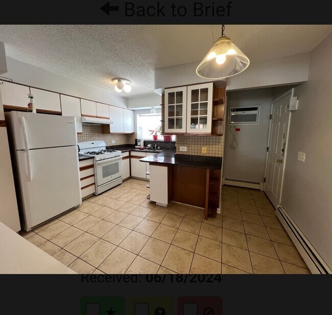Foto del edificio - 6550 W Belmont Ave