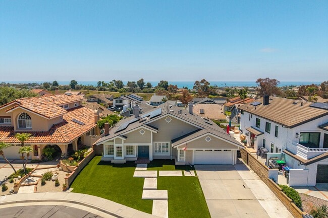 Foto del edificio - Experience Coastal Living at Its Finest in...
