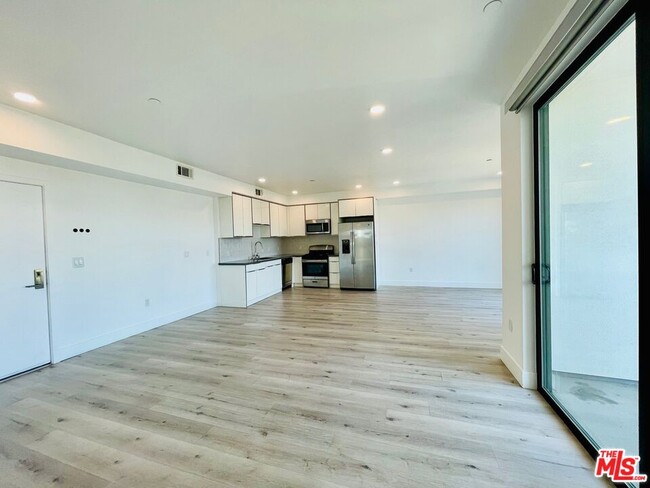 Foto del edificio - 14612 Calvert St