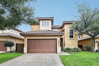 4911 Country Cv
