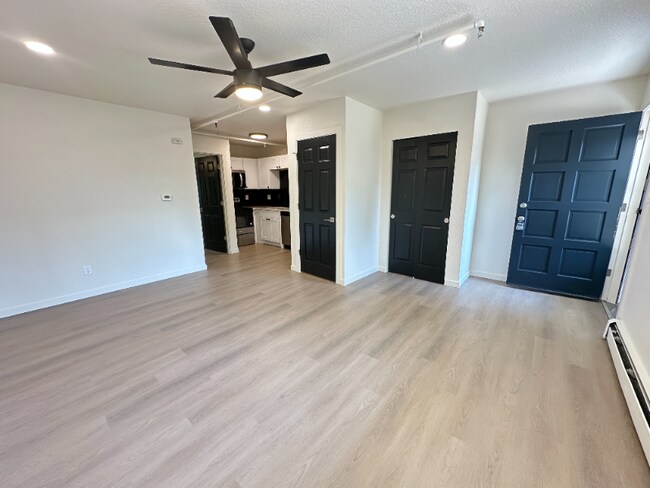 Foto del edificio - 1216 Maple St