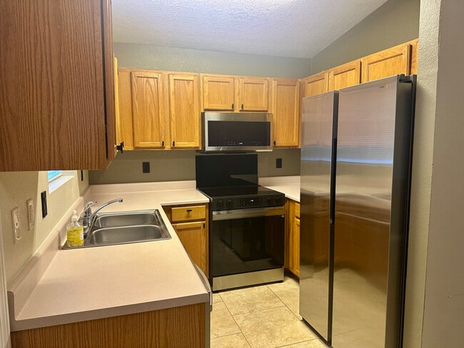 Foto del edificio - 11309 Miravista Pl SE