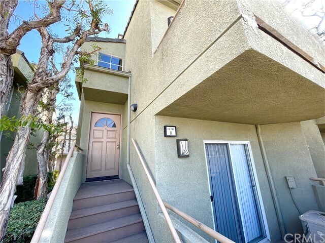Foto principal - 15361 Hunsaker Ave