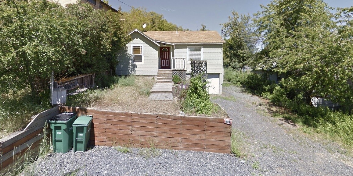 Primary Photo - 1804 Academy Avenue