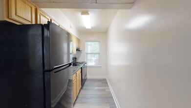 Interior Photo - Presidential Greens