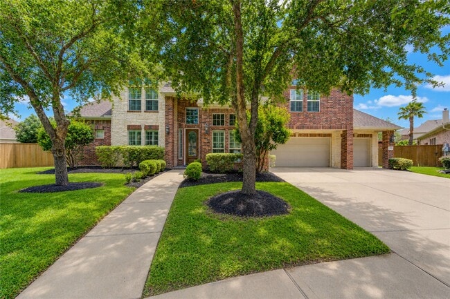 Building Photo - 1335 Altavilla Ln