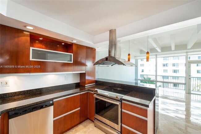 Photo - 1408 Brickell Bay Dr Apartment