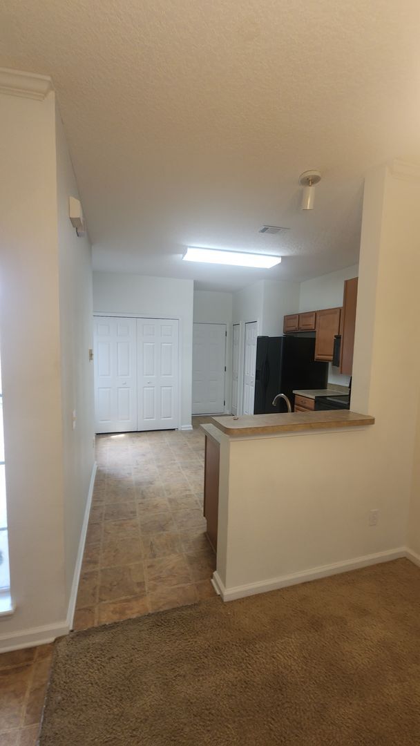 Foto del edificio - Lovely Move in Ready Home