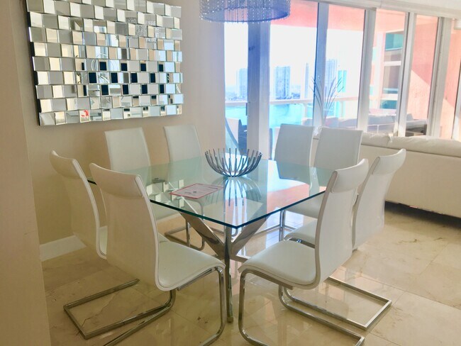 Dinning - 3370 Hidden Bay Dr