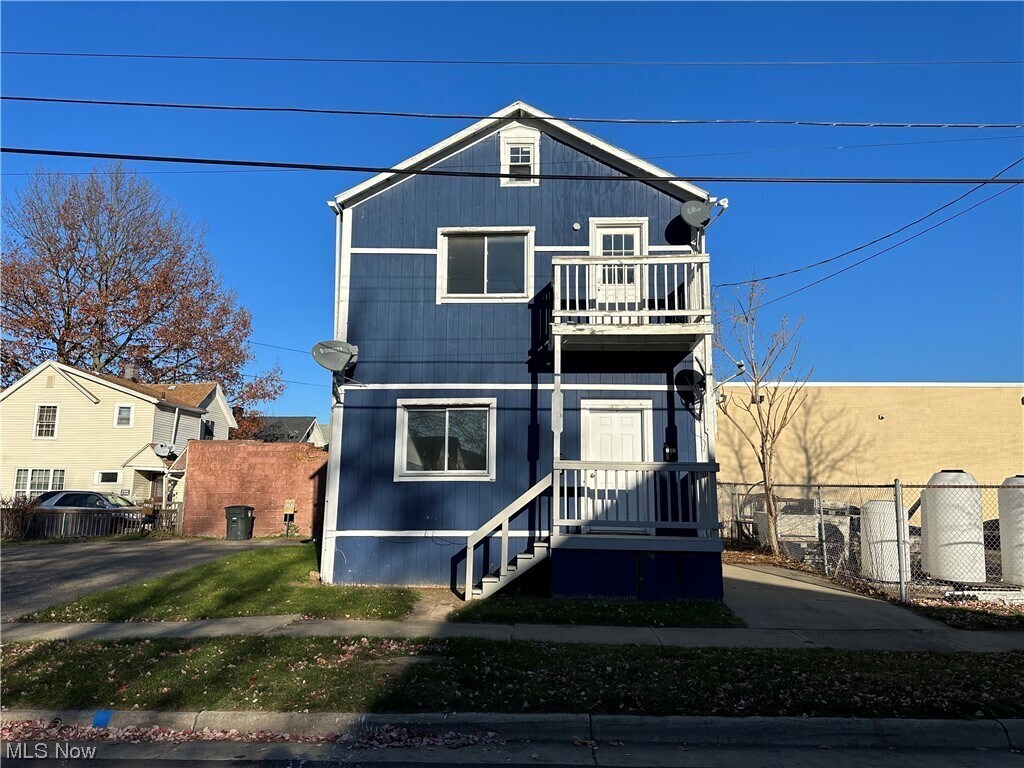 Primary Photo - 2389 29th St SW