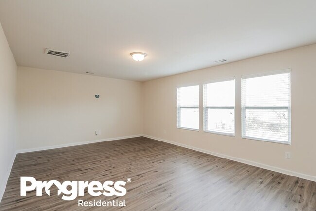 Building Photo - 6419 Brumit Ln