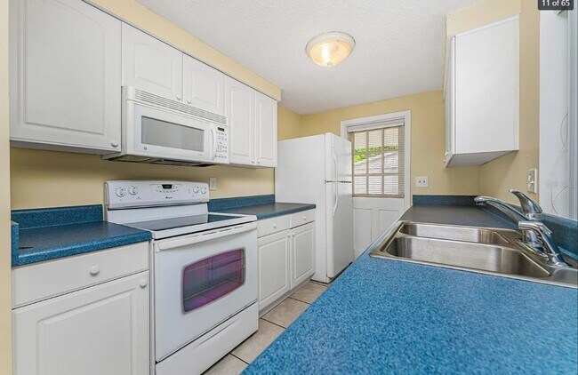 Foto del edificio - Charming 2 Bedroom, 2 Bath Home in Port Ch...