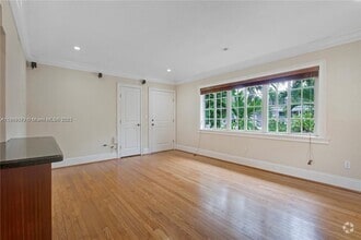 Building Photo - 1551 West Ave