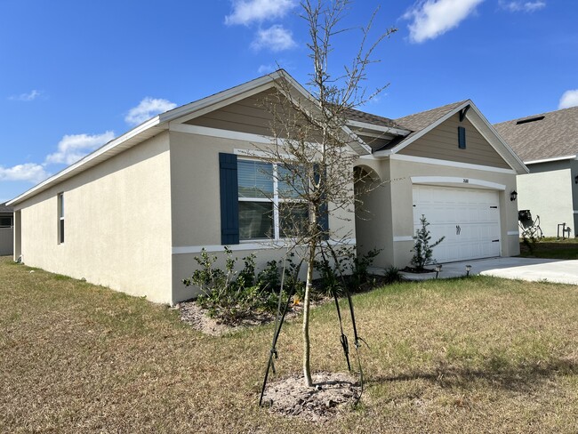 Fully furnished new construction home - 2688 Magnolia Ave