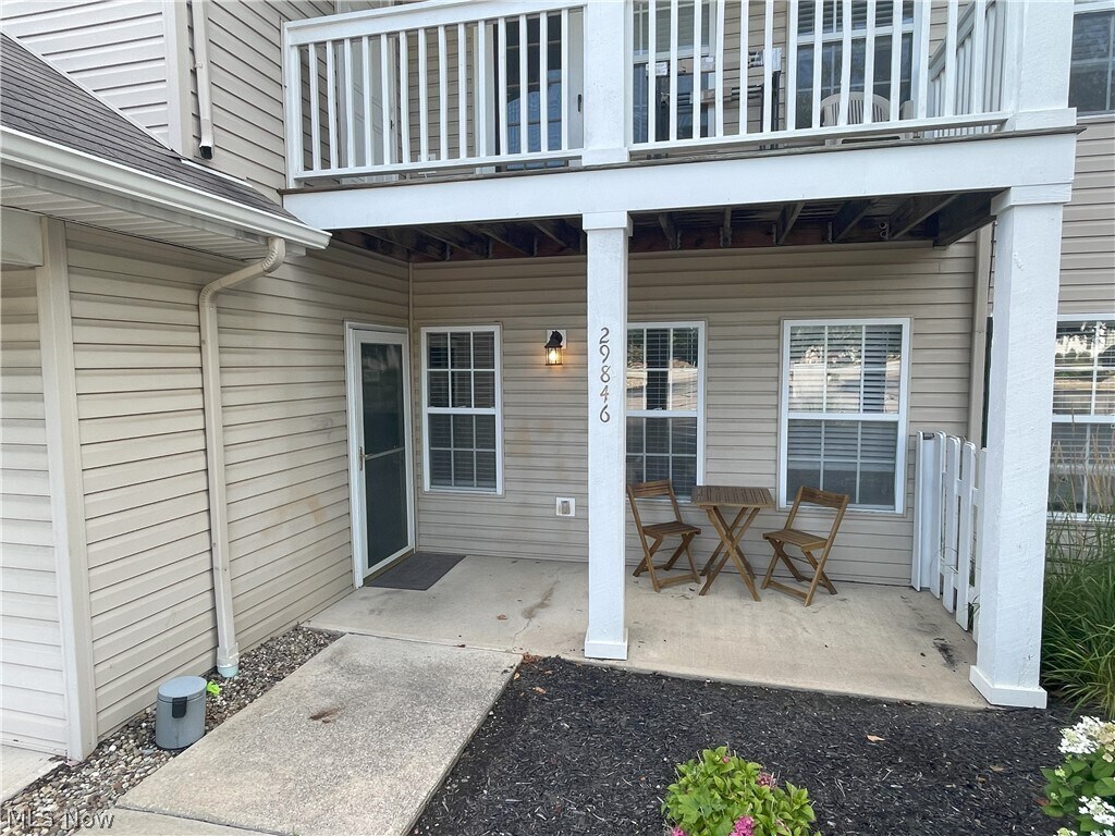 29846 Lenox Dr Unit 212, Westlake, OH 44145 Condo for Rent in