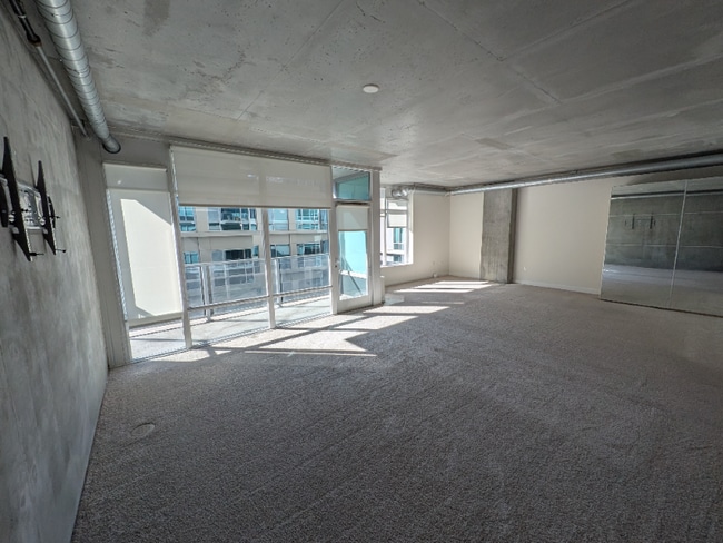 Foto del edificio - 1080 Park Blvd