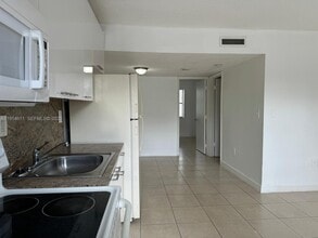 Building Photo - 2401 Van Buren St