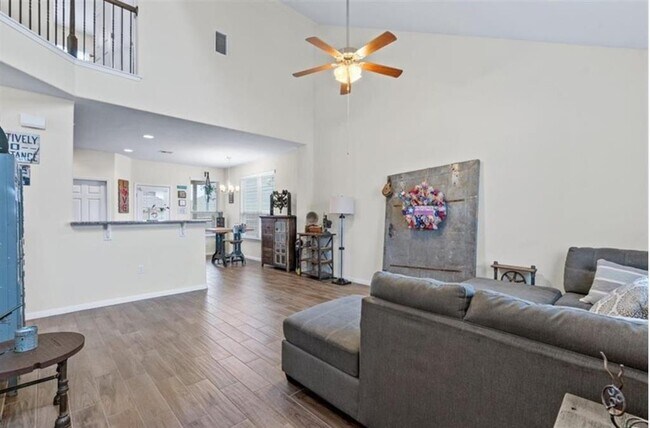 Foto del edificio - 105 Pine Island Ln