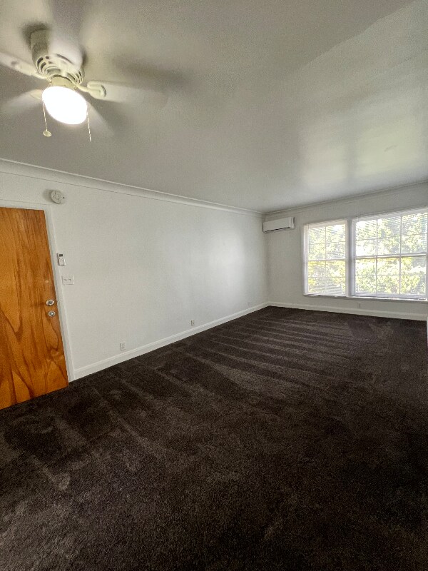 5848 Woodman Ave Unit 1/2, Los Angeles, CA 91401 Room for Rent in Los