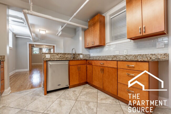 Foto del edificio - 2147 W Lunt Ave