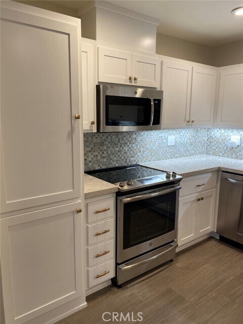 Foto del edificio - 128 N Yale Ave