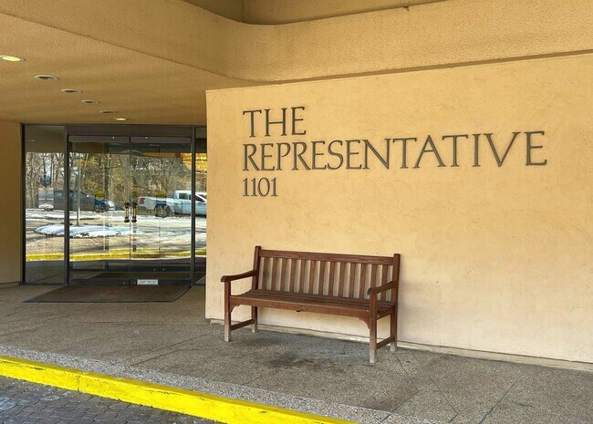 Foto del edificio - 1101 S Arlington Ridge Rd