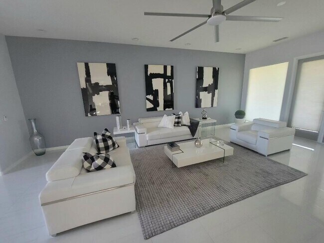 Foto del edificio - 5 Curie Ct