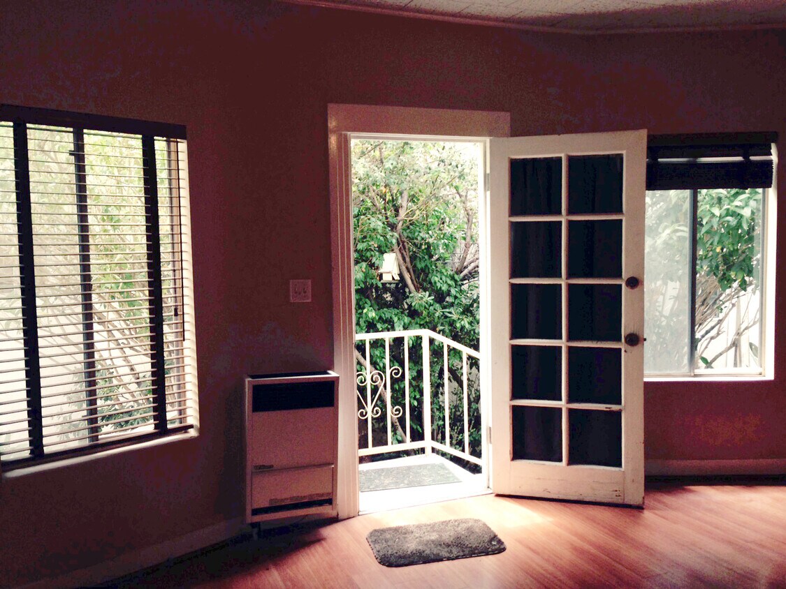 Front door - 1239 24th St
