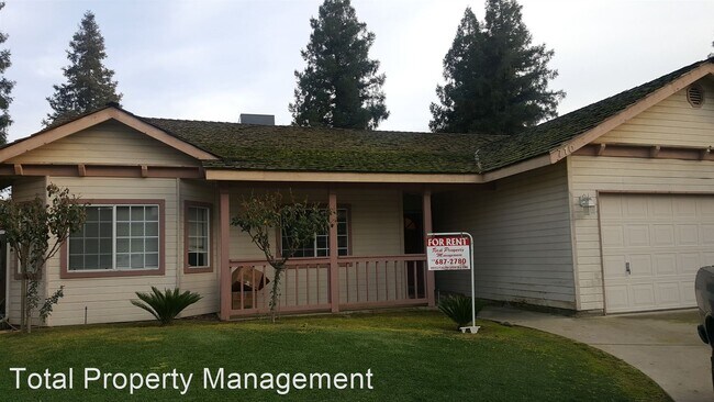 Building Photo - 4 br, 2 bath House - 710 N. Crumal Ct