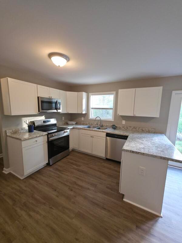 Building Photo - 480 Candlestick Dr