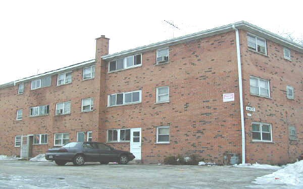 Primary Photo - 14027 S School St