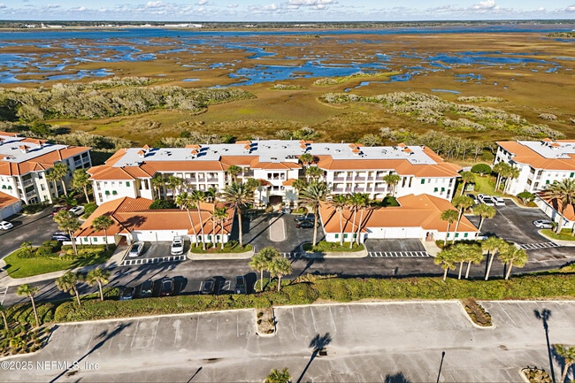 Building Photo - 415 N Ocean Grande Dr
