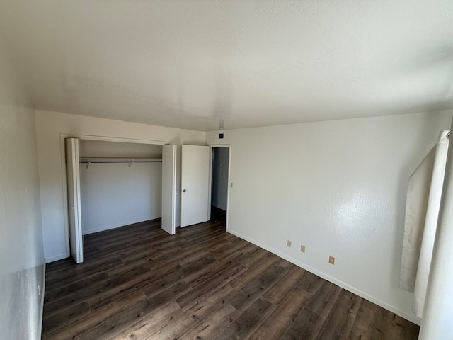 Building Photo - 1230 W Sycamore St