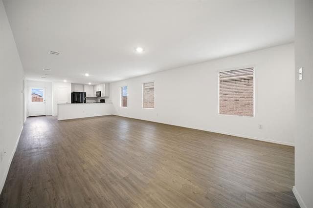 Foto del edificio - 3037 Ashbrook Ln