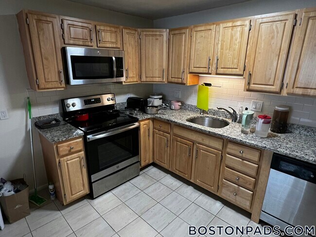 Foto del edificio - 110 Babcock St