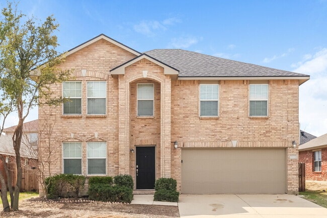 Building Photo - 413 Emerald Creek Dr