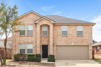 Building Photo - 413 Emerald Creek Dr