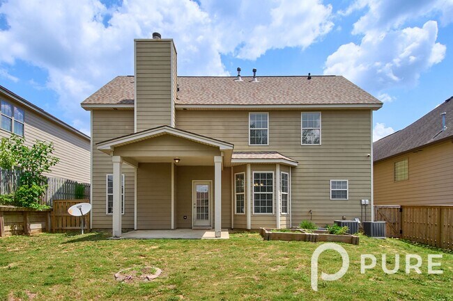 Foto del edificio - 522 Moulton Way