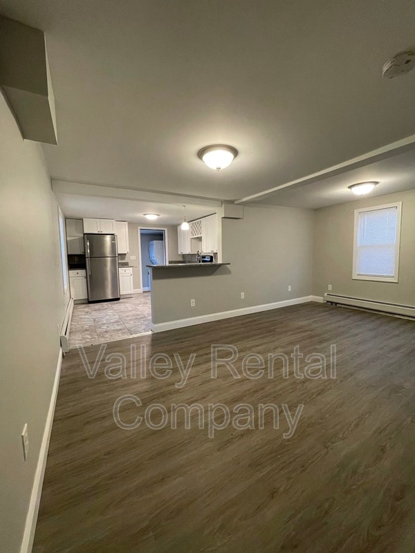 Building Photo - 123-125 Williams St