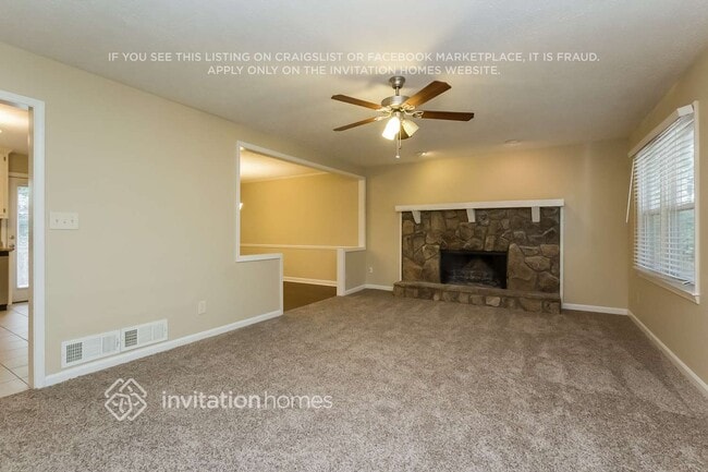 Building Photo - 325 Hill Crest Cir