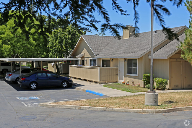 Foto del edificio - Willow Glen Apartments