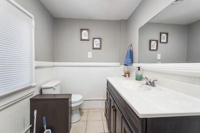 Foto del edificio - 546 Marshall Ave SW