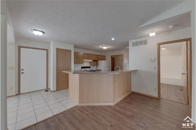 Building Photo - 555 N Bristol Ct