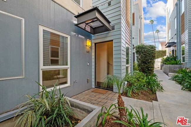 Foto del edificio - 5637 W Observation Ln